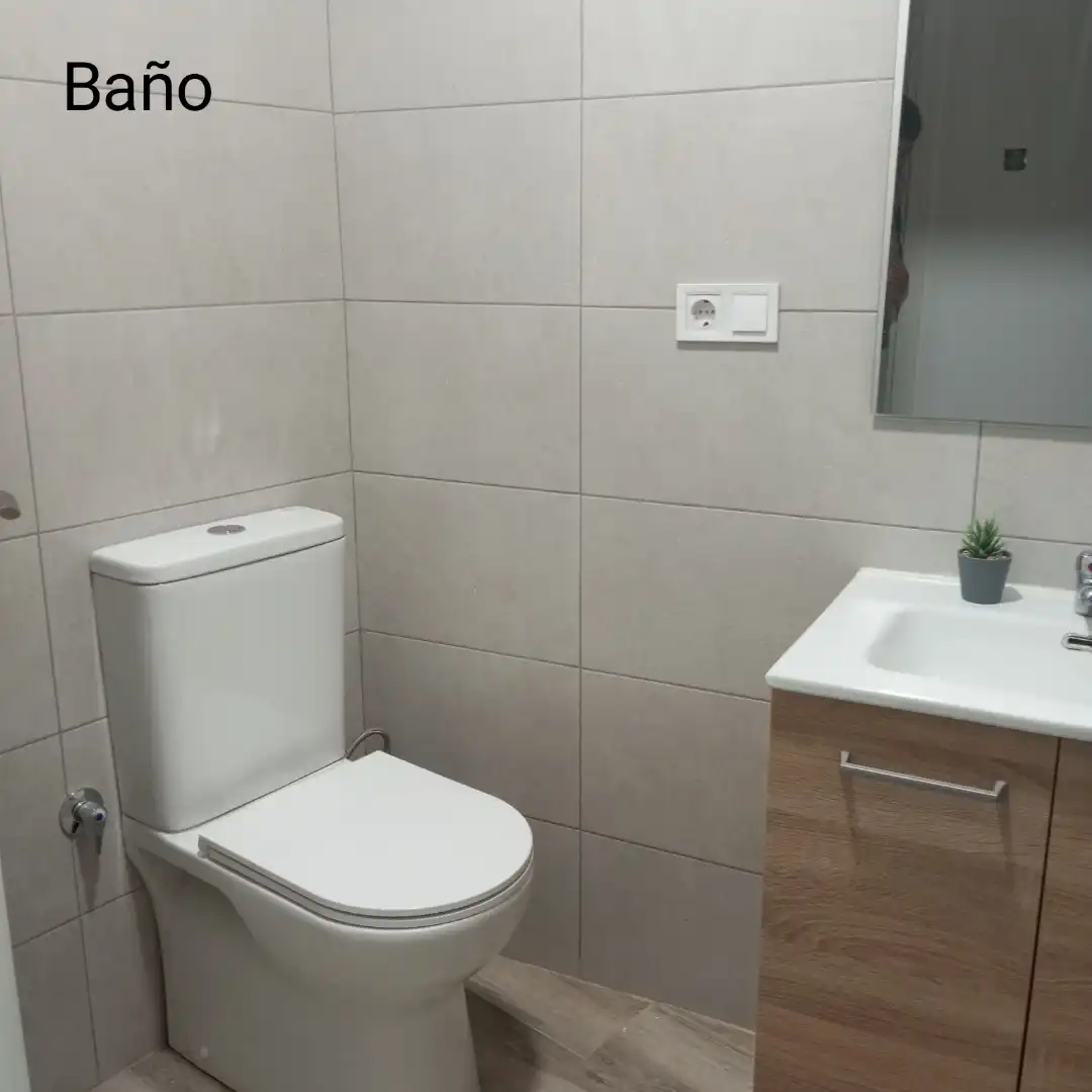 Piso de alquiler en Avenida la Vega, San Martín del Rey Aurelio Baño de Piso de alquiler en San Martín del Rey Aurelio