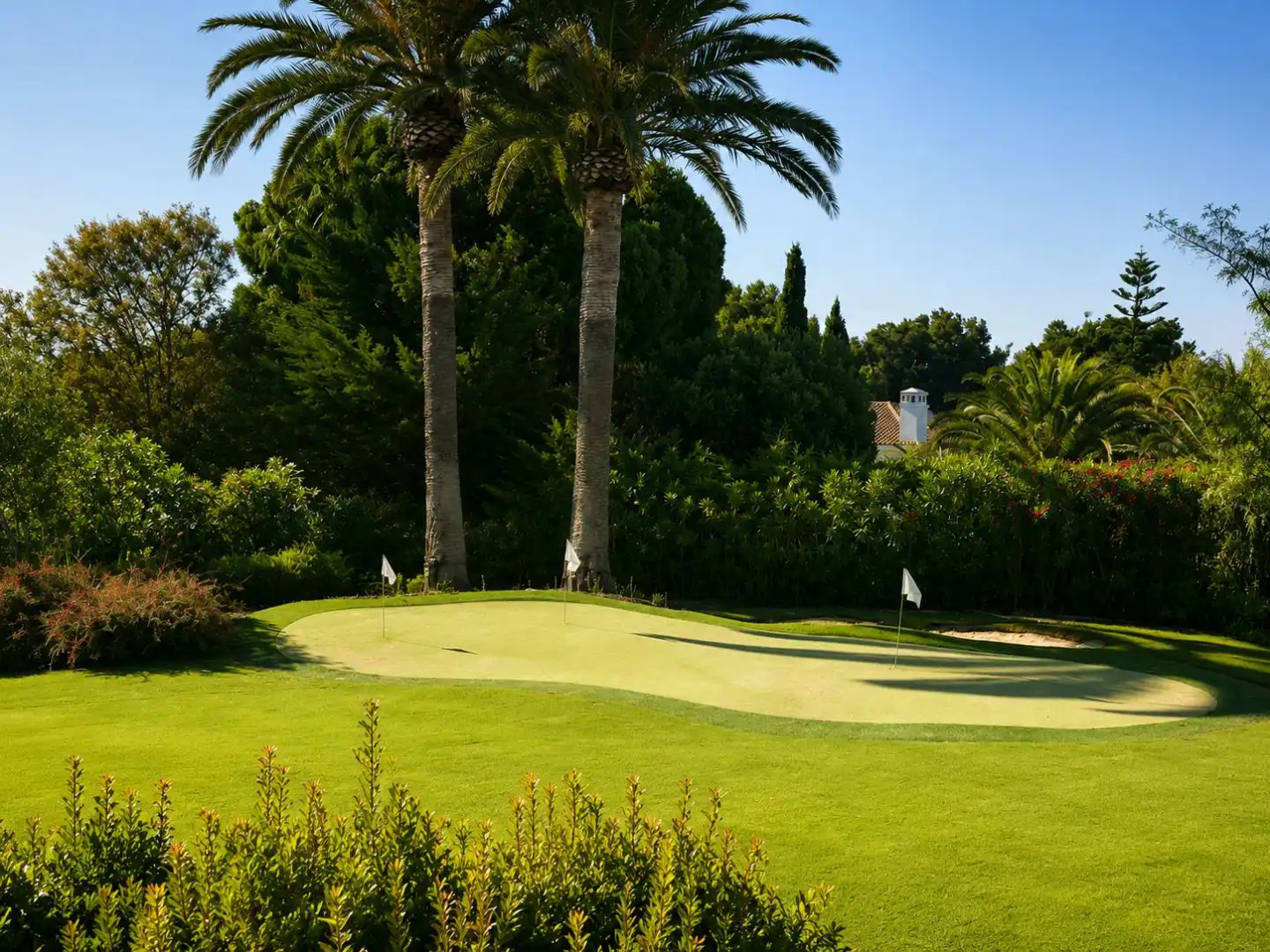 Wohnung zum Verkauf in Calle Santiago de Compostela, 1, Sotogrande Costa Garten von Wohnung zum Verkauf in Sotogrande mit Klimaanlage, Heizung und Privatgarten