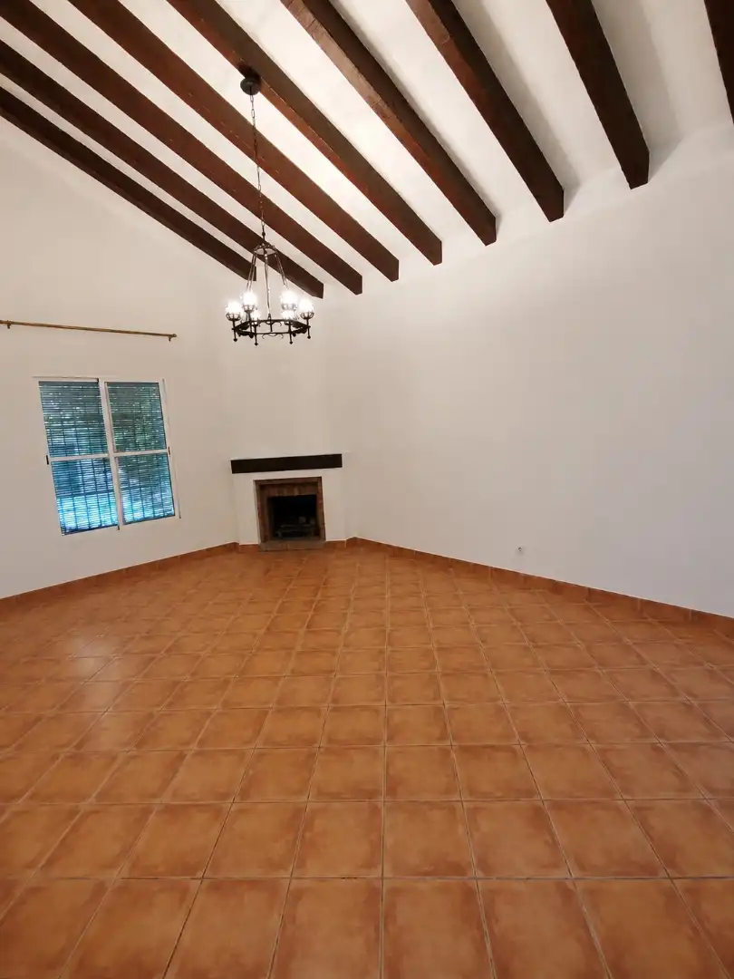 Casa o chalet de alquiler en Calle Señor de la Humildad, 2, Marchena Sala de estar de Casa o chalet de alquiler en Marchena con Jardín privado, Terraza y Piscina