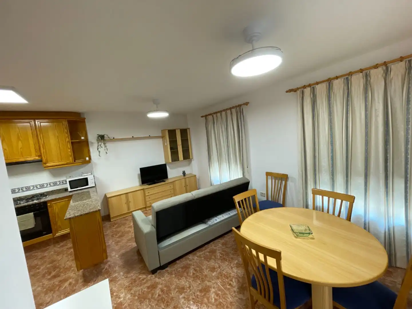 Apartamento de alquiler en Avenida Diputación, 3, Viver Sala de estar de Apartamento de alquiler en Viver con Terraza, Trastero y Amueblado
