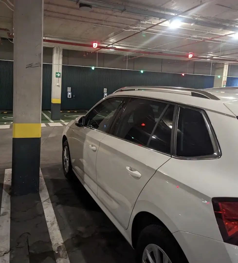 Parkplatz von Garage zur Miete in Estepona