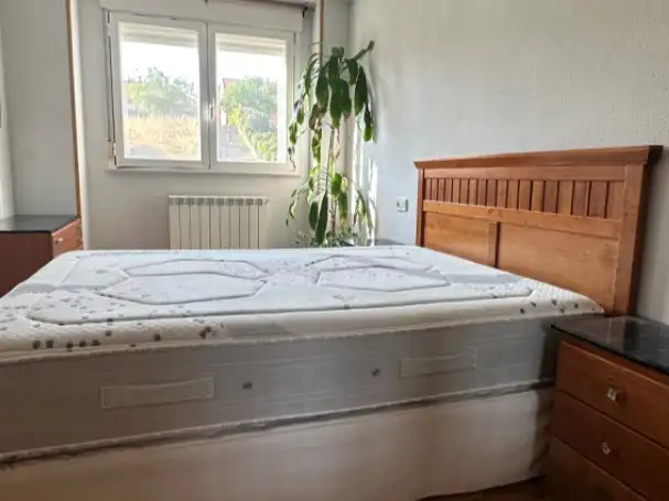 Flat for sale in Calle Jerónimo Münzer, 2, La Platina- Hospital - Campus Bedroom of Flat for sale in Salamanca Capital with Balcony