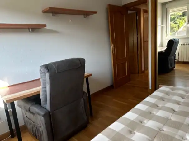 Flat for sale in Calle Jerónimo Münzer, 2, La Platina- Hospital - Campus Bedroom of Flat for sale in Salamanca Capital with Balcony