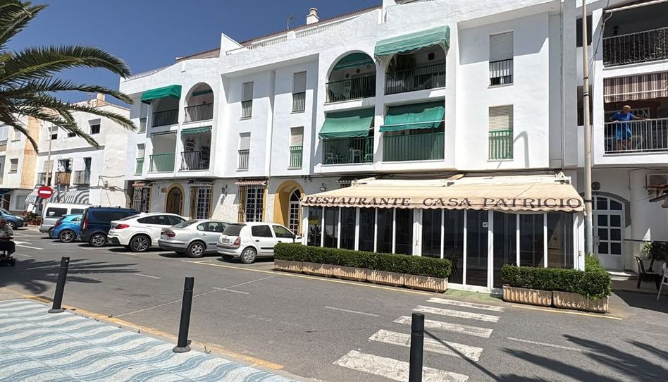 Piso en venta en Avenida Doctor Sánchez Moreno, 55, La Mamola, Polopos - imagen 1 Foto 1 de Piso en venta en Avenida Doctor Sánchez Moreno, 55, La Mamola, Polopos