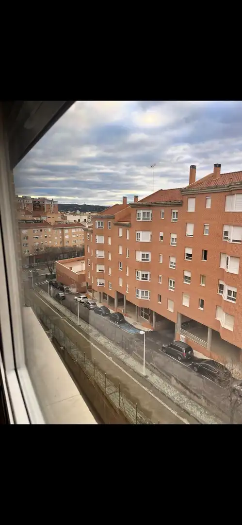 Wohnung zur Miete in Avenida de Irlanda, 15, Buenavista - Valparaíso - La Legua Außenansicht von Wohnung zur Miete in Toledo Capital mit Klimaanlage, Terrasse und Schwimmbad