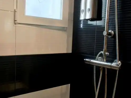 Flat for sale in Calle de Villamanín, 11, Lucero Bathroom of Flat for sale in Madrid