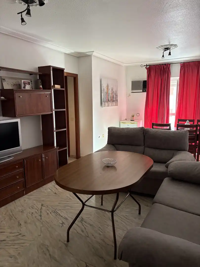 Room in Avenida Jose María Alcaraz y Alenda, 8, Valdepasillas - La Paz - Huerta Rosales Room in Avenida Jose María Alcaraz y Alenda, 8, Valdepasillas - La Paz - Huerta Rosales
