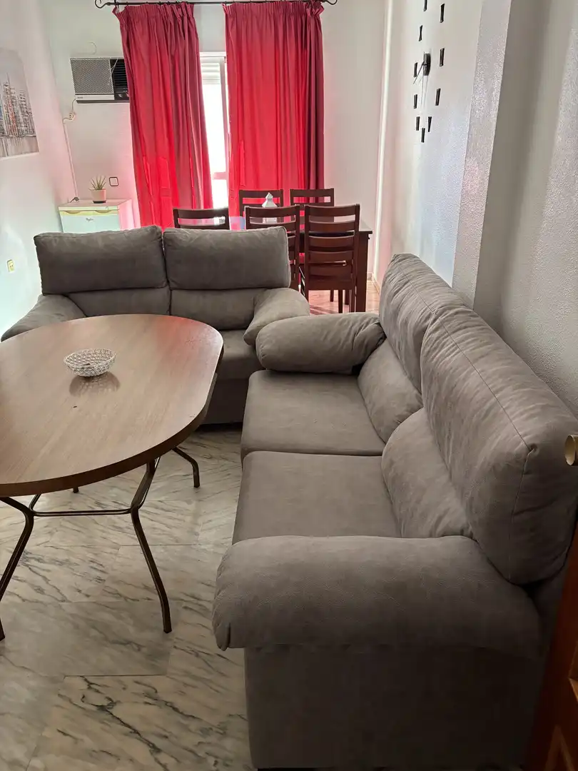 Room in Avenida Jose María Alcaraz y Alenda, 8, Valdepasillas - La Paz - Huerta Rosales Room in Avenida Jose María Alcaraz y Alenda, 8, Valdepasillas - La Paz - Huerta Rosales