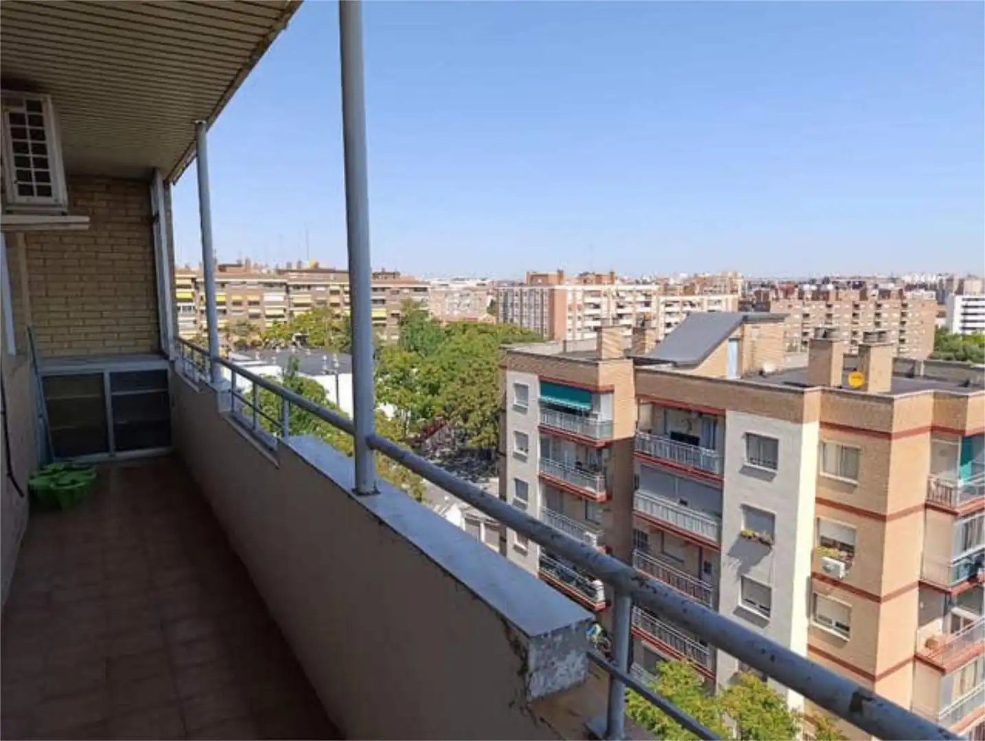 Flat for rent in San José Alto Exterior view of Flat for rent in Zaragoza with Heating, Private garden and Terrace