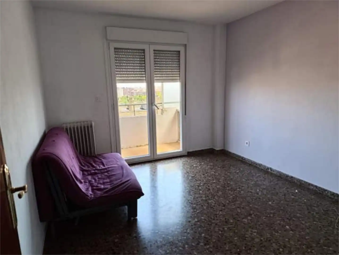 Flat for rent in San José Alto Bedroom of Flat for rent in Zaragoza with Heating, Private garden and Terrace