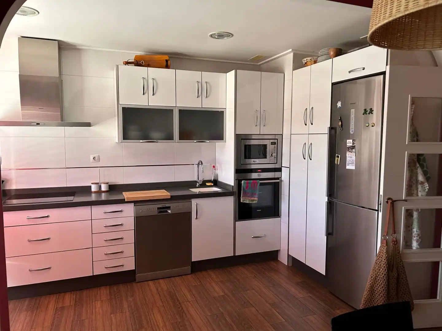 Piso de alquiler en Paseo de los Estudiantes, 1, Alto de los Molinos Cocina de Piso de alquiler en Albacete con Calefacción, Parquet y Amueblado