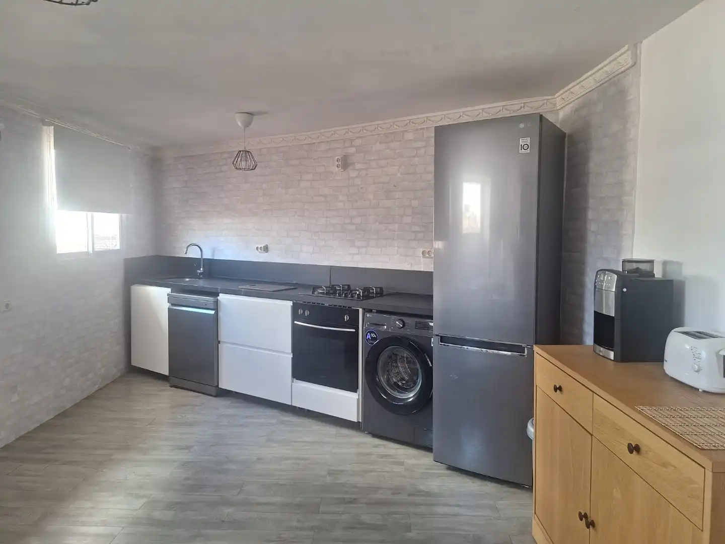 Piso en venta en Calle Cañutos, 11, Coín Cocina de Piso en venta en Coín con Terraza, Amueblado y Horno
