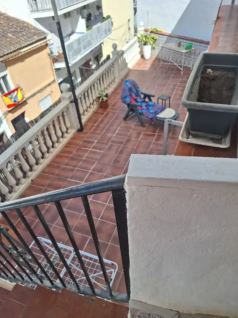 Piso en venta en Calle Cañutos, 11, Coín Terraza de Piso en venta en Coín con Terraza, Amueblado y Horno