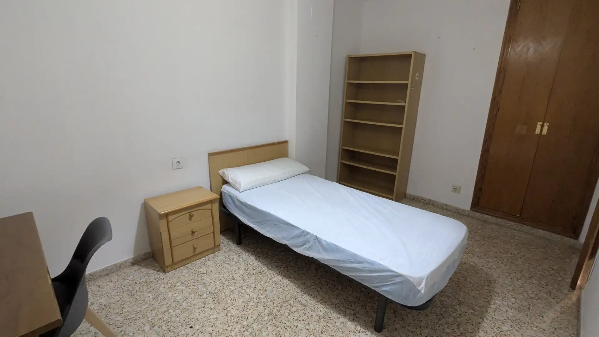 Maisonette zur Miete in Carrer Portugal, 2, San Vicente del Raspeig / Sant Vicent del Raspeig Schlafzimmer von Maisonette zur Miete in San Vicente del Raspeig / Sant Vicent del Raspeig