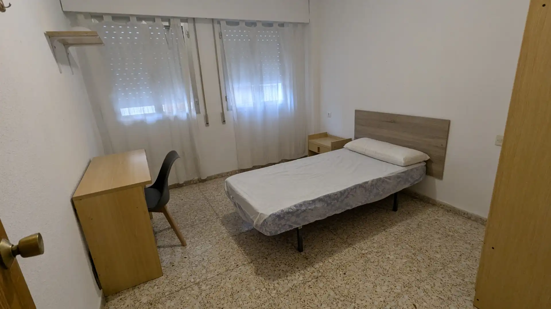 Maisonette zur Miete in Carrer Portugal, 2, San Vicente del Raspeig / Sant Vicent del Raspeig Schlafzimmer von Maisonette zur Miete in San Vicente del Raspeig / Sant Vicent del Raspeig