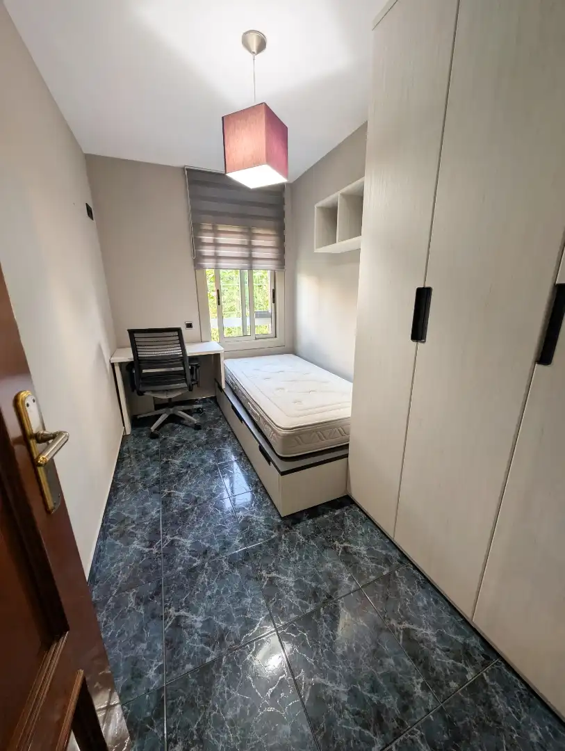Piso en venta en Avinguda de la Generalitat, 184, Torrent Ballester Habitación de Piso en venta en Viladecans con Aire acondicionado, Amueblado y Horno