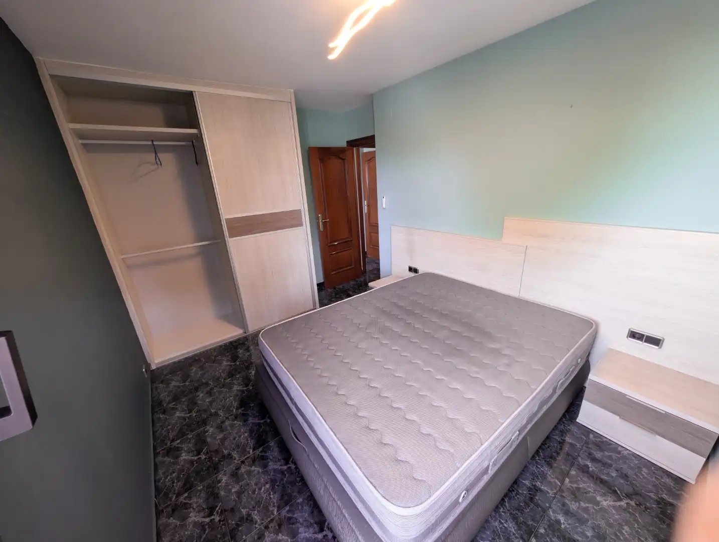 Piso en venta en Avinguda de la Generalitat, 184, Torrent Ballester Habitación de Piso en venta en Viladecans con Aire acondicionado, Amueblado y Horno