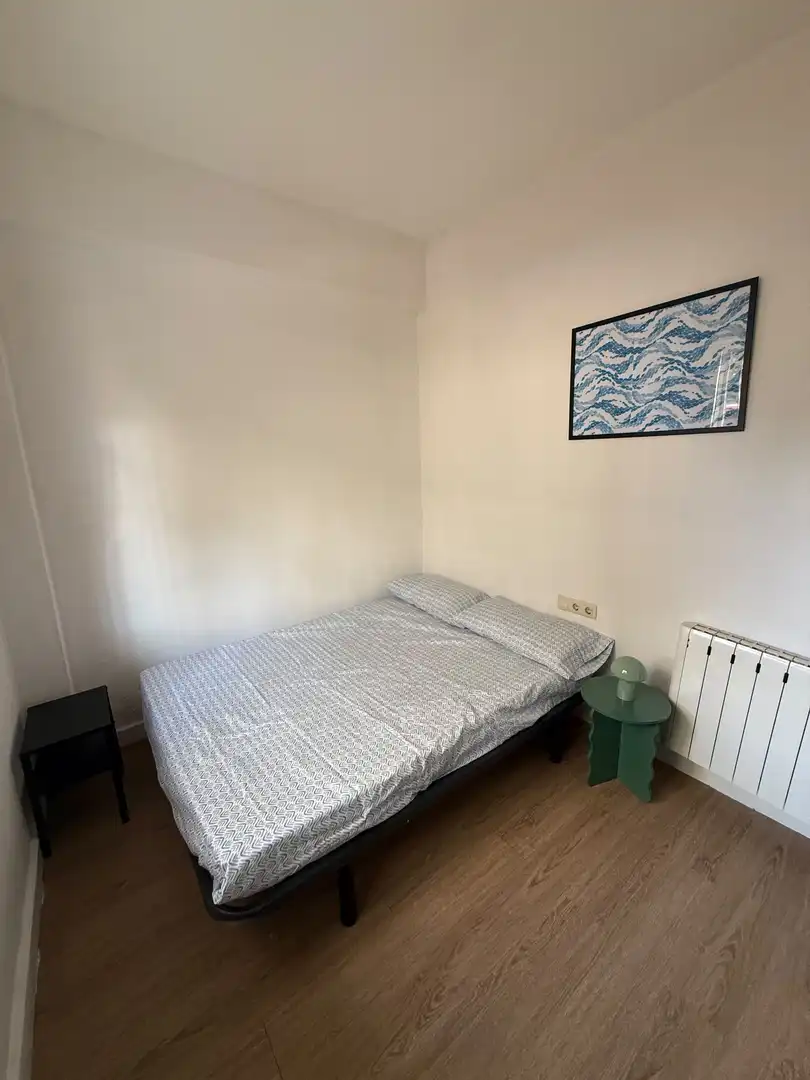 Habitació a Rúa Pero Meogo, 4, San Francisco Dormitori de Pis per a compartir en Ourense Capital amb Calefacció, Parquet i Traster