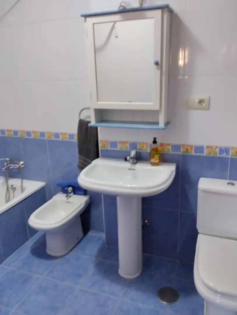 Flat for rent in Avenida la Playa, 19, Colunga Bathroom of Flat for rent in Colunga with Heating, Parquet flooring and Terrace
