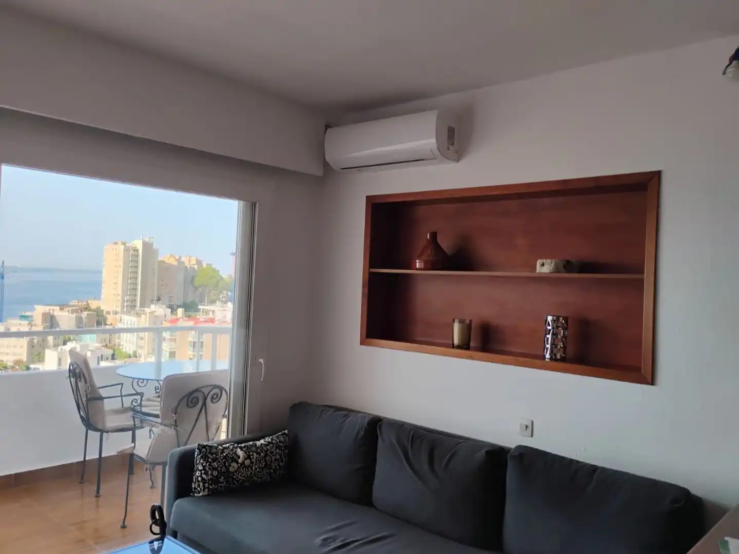 Apartments for rent in Carrer de Jeroni Alemany, 13, Son Cotoner Living room of Apartments for rent in Palma de Mallorca with Air Conditioner, Terrace and Furnished