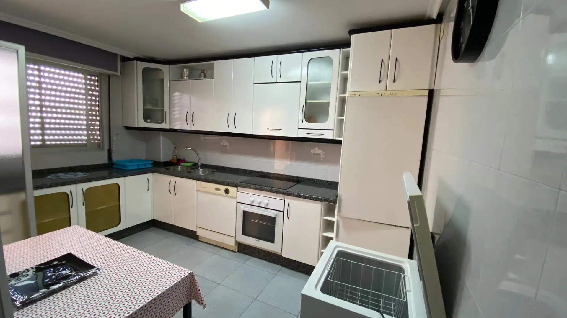 Habitación en Avenida de Madrid, 64, Belén - San Roque Habitación en Avenida de Madrid, 64, Belén - San Roque