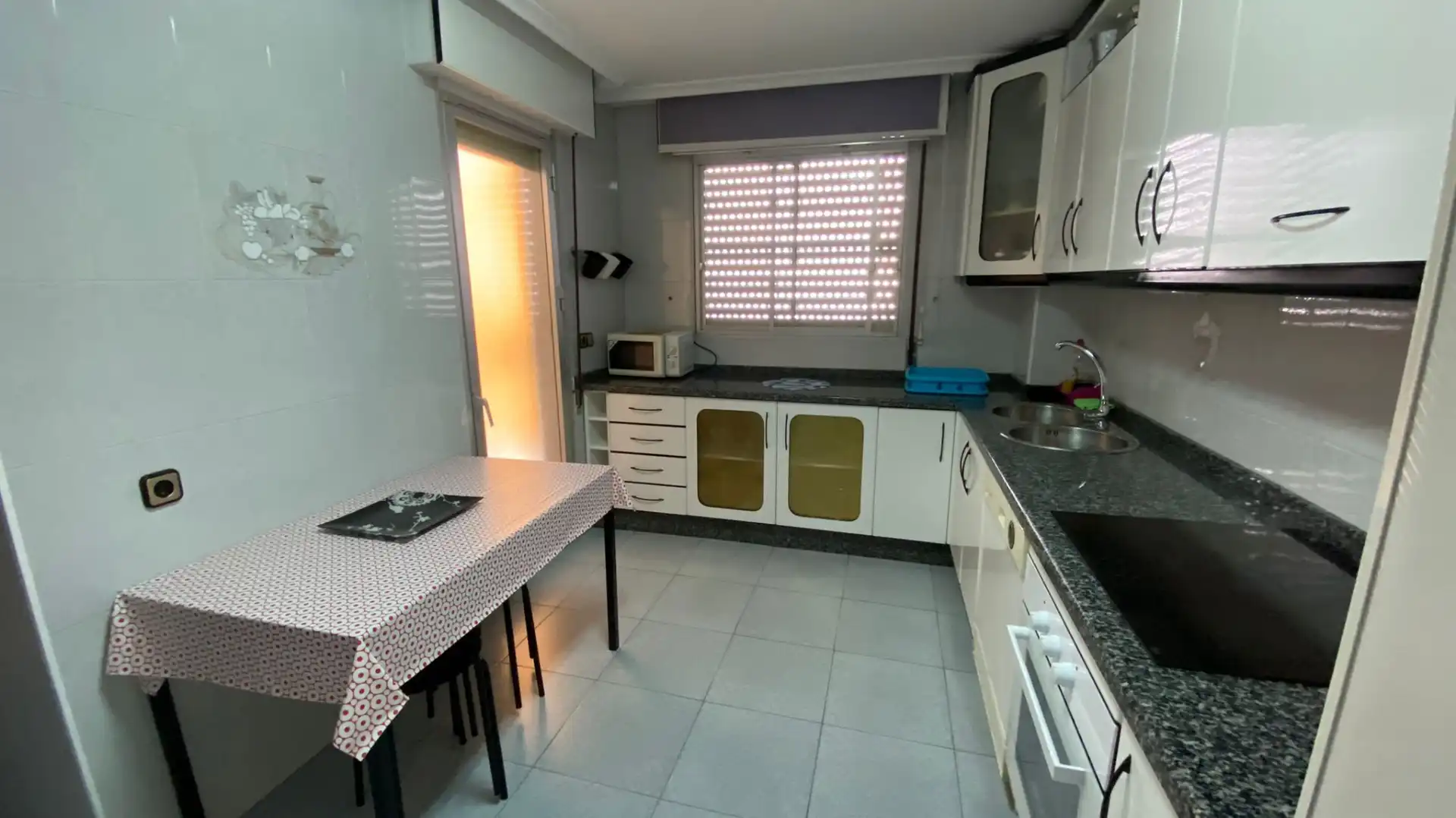 Habitación en Avenida de Madrid, 64, Belén - San Roque Habitación en Avenida de Madrid, 64, Belén - San Roque
