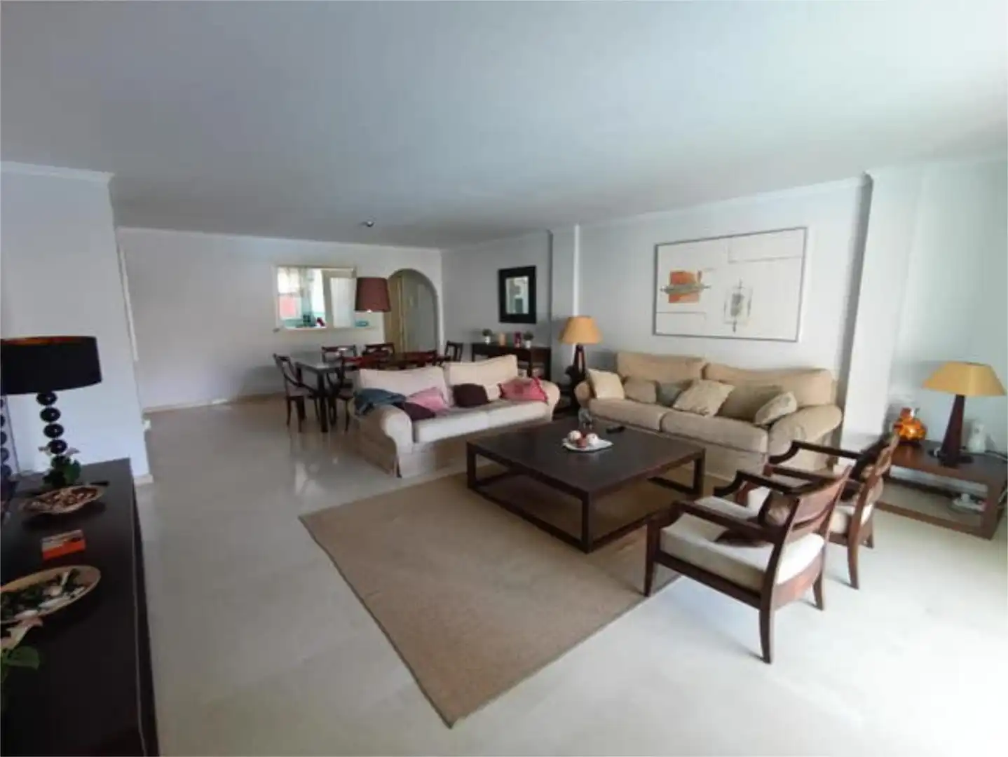 Wohnung zum Verkauf in Puerto de Sotogrande - La Marina Wohnzimmer von Wohnung zum Verkauf in Sotogrande mit Heizung, Privatgarten und Terrasse
