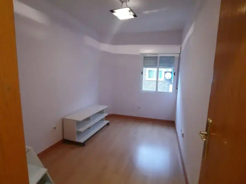 Flat for sale in Calle Germán Pérez Carrasco, 33, Quintana Bedroom of Flat for sale in Madrid with Air Conditioner, Heating and Parquet flooring