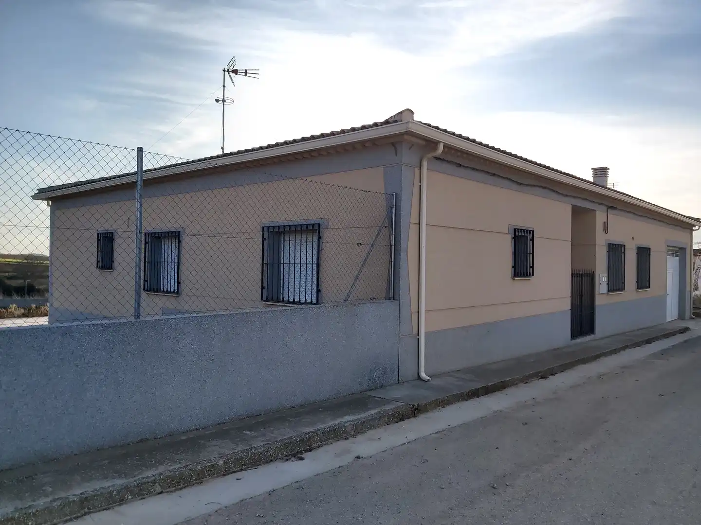 Vista exterior de Pis en venda en Hontecillas amb Aire condicionat, Calefacció i Terrassa