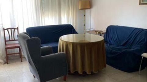 Piso de alquiler en Maria Auxiliadora - Barriada de Llera, Badajoz Capital - imagen 5 Foto 5 de Piso de alquiler en Maria Auxiliadora - Barriada de Llera, Badajoz Capital