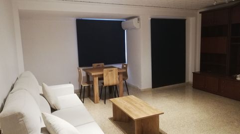 Piso de alquiler en Carrer del Cardenal Vera, 35, Sants Patrons, Alzira - imagen 4 Foto 4 de Piso de alquiler en Carrer del Cardenal Vera, 35, Sants Patrons, Alzira