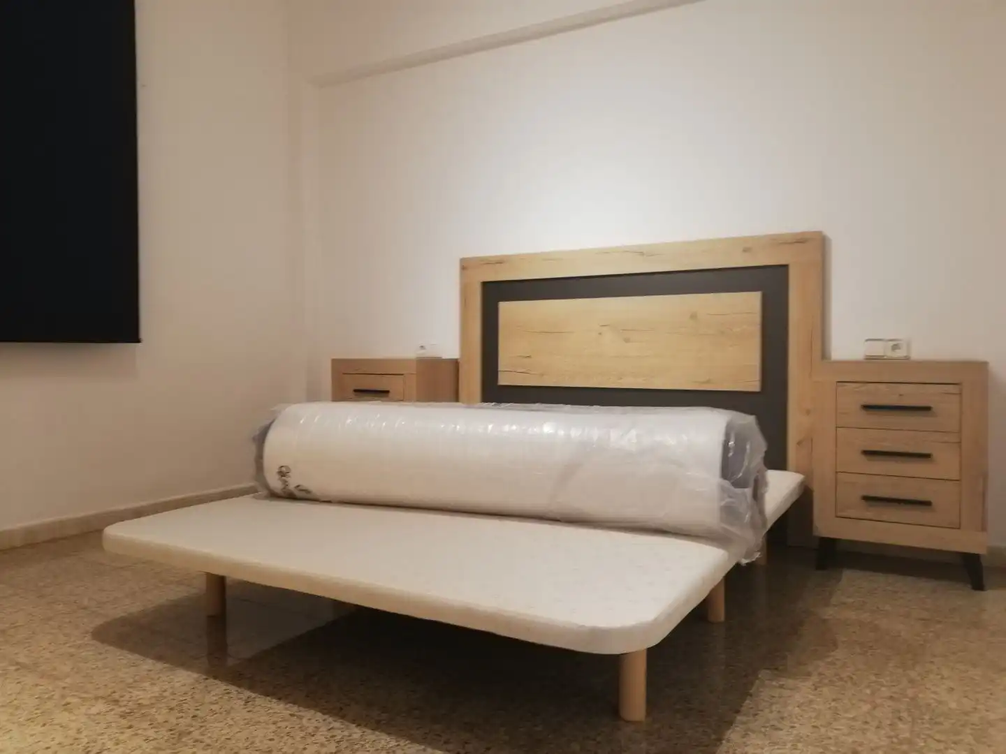 Piso de alquiler en Carrer del Cardenal Vera, 35, Sants Patrons Habitación de Piso de alquiler en Alzira con Aire acondicionado y Amueblado