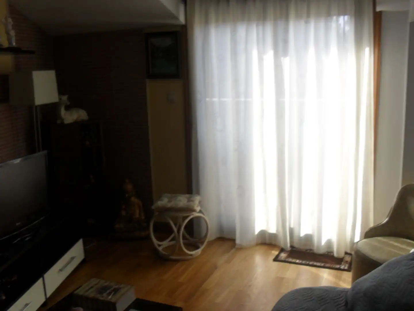 Wohnzimmer von Wohnungen zur Miete in A Cañiza   mit Heizung und Möbliert