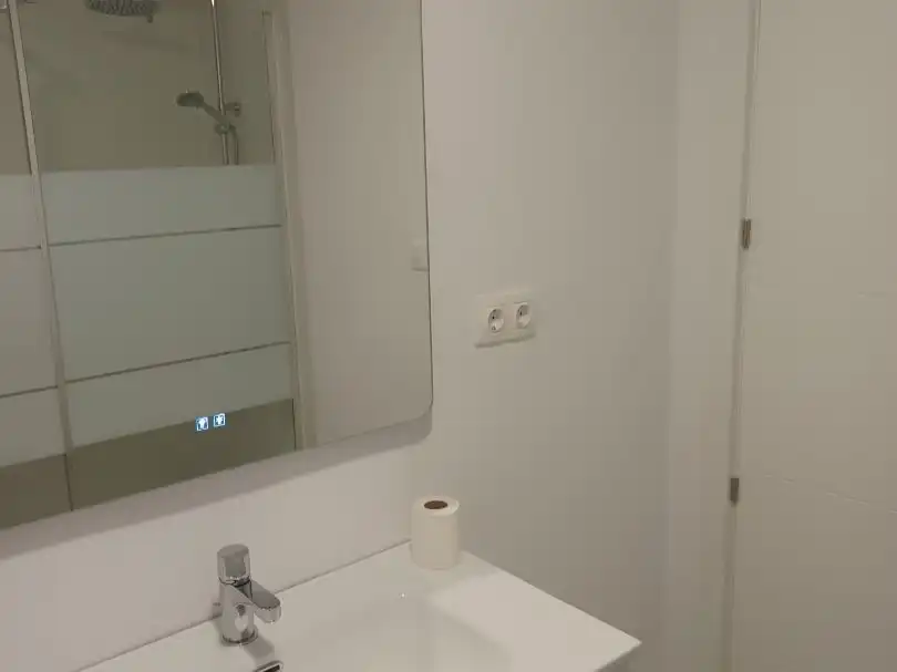 Baño de Piso de alquiler en Alzira con Aire acondicionado y Amueblado