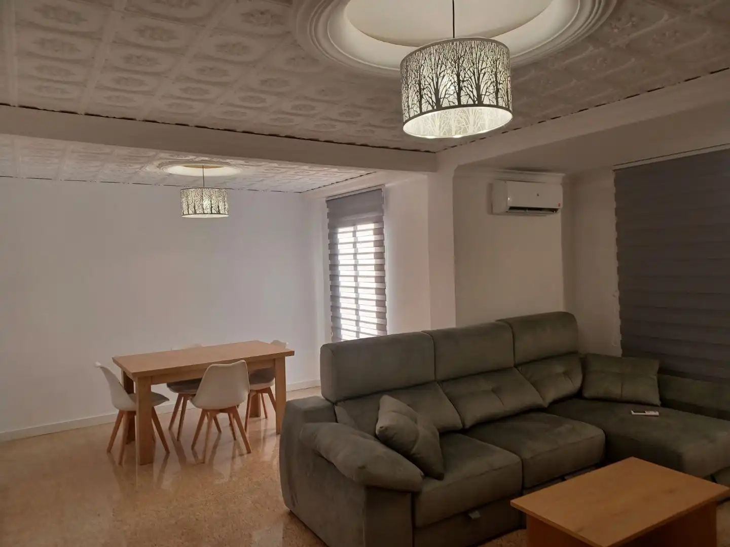 Sala de estar de Piso de alquiler en Alzira con Aire acondicionado y Amueblado