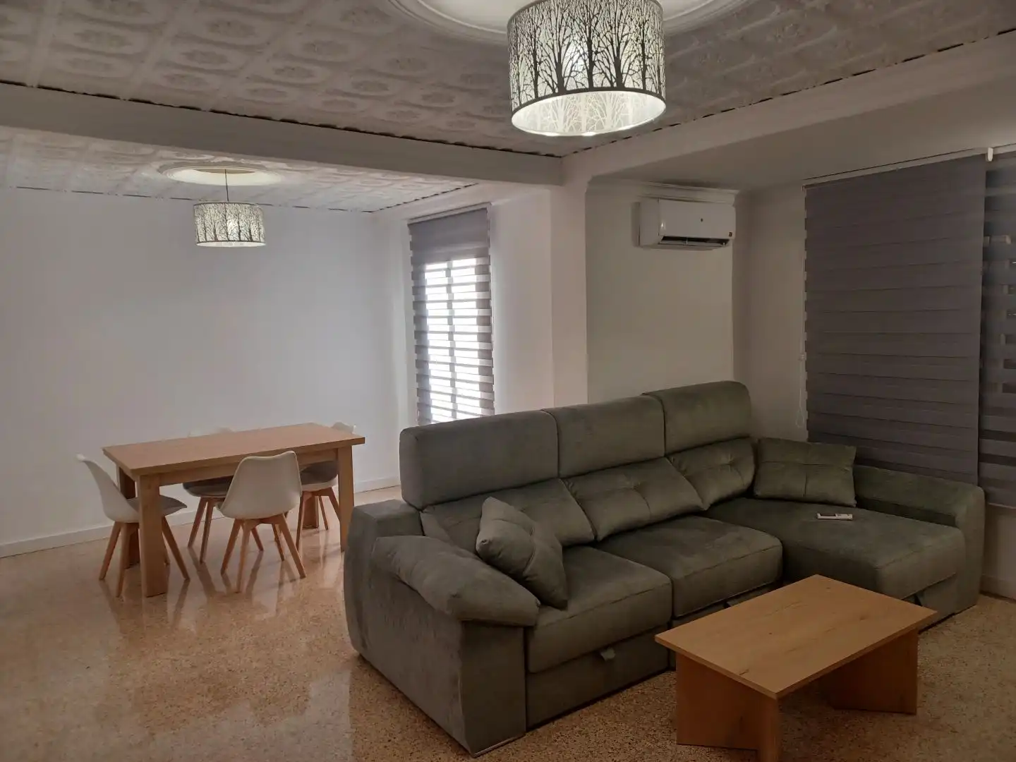 Sala de estar de Piso de alquiler en Alzira con Aire acondicionado y Amueblado