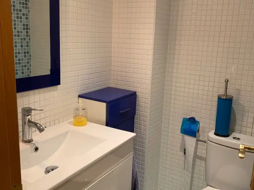 Piso de alquiler en Calle San Antón, 6, Puerta de Cuartos - Avda. de Portugal Baño de Piso de alquiler en Talavera de la Reina con Aire acondicionado, Calefacción y Parquet