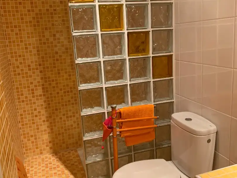 Piso de alquiler en Calle San Antón, 6, Puerta de Cuartos - Avda. de Portugal Baño de Piso de alquiler en Talavera de la Reina con Aire acondicionado, Calefacción y Parquet