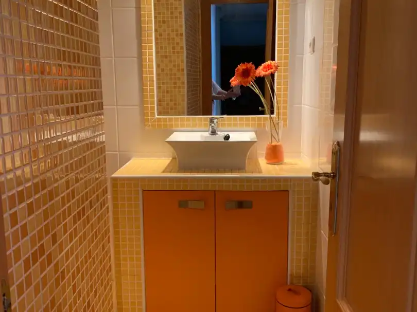 Piso de alquiler en Calle San Antón, 6, Puerta de Cuartos - Avda. de Portugal Baño de Piso de alquiler en Talavera de la Reina con Aire acondicionado, Calefacción y Parquet