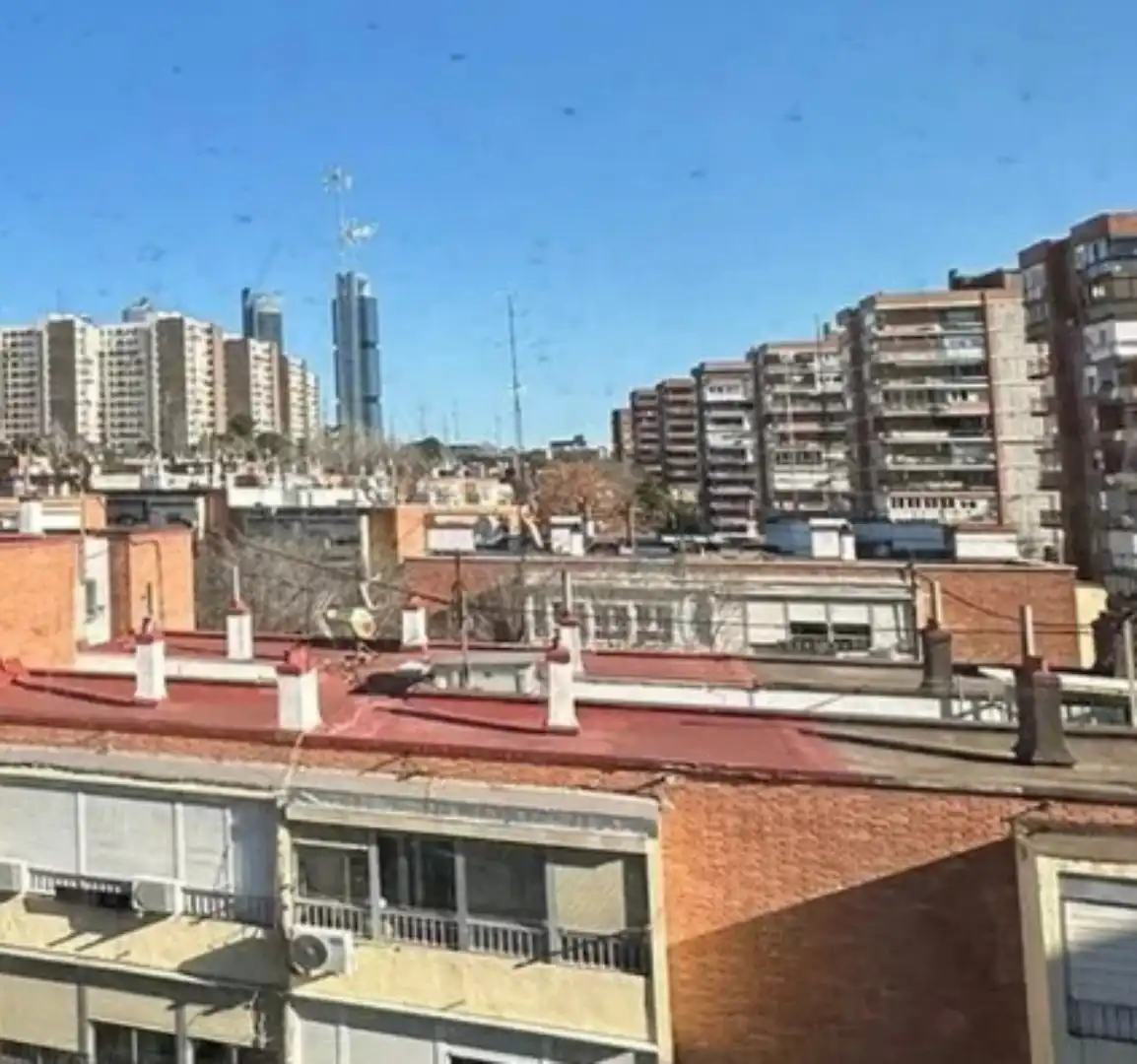 Außenansicht von Wohnung zum Verkauf in Madrid mit Klimaanlage, Heizung und Parkett