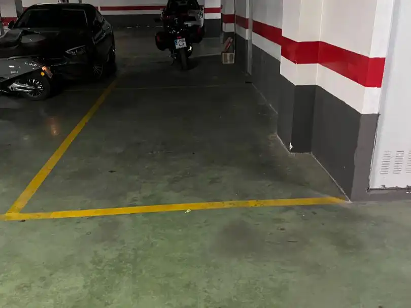 Piso de alquiler en Calle Emir, 1, Parque Lagos Parking de Piso de alquiler en Granada con Aire acondicionado, Calefacción y Parquet