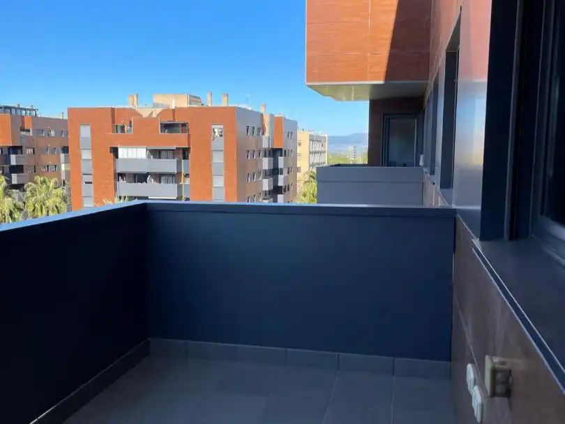 Piso de alquiler en Calle Emir, 1, Parque Lagos Terraza de Piso de alquiler en Granada con Aire acondicionado, Calefacción y Parquet