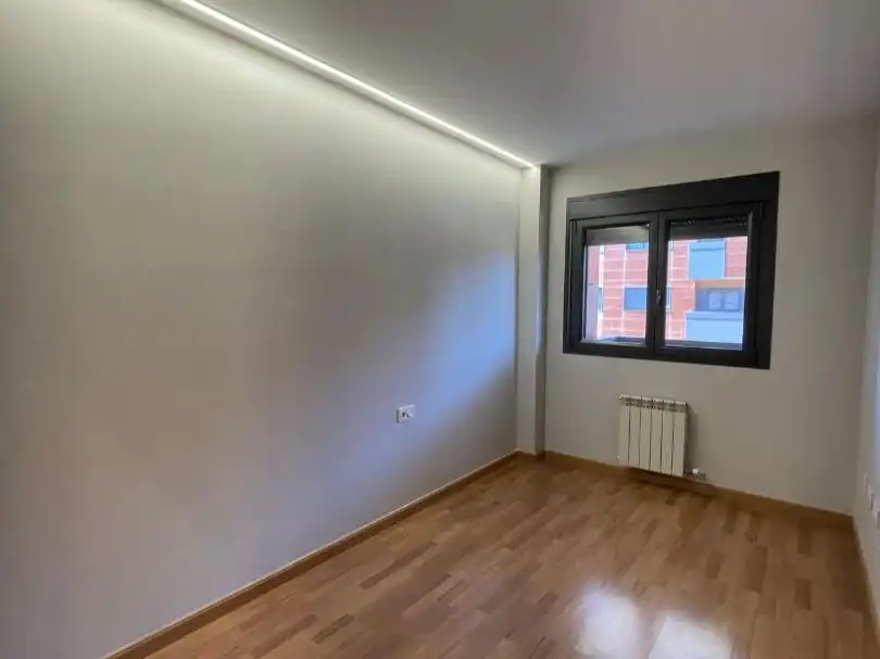 Piso de alquiler en Calle Emir, 1, Parque Lagos Piso de alquiler en Granada con Aire acondicionado, Calefacción y Parquet