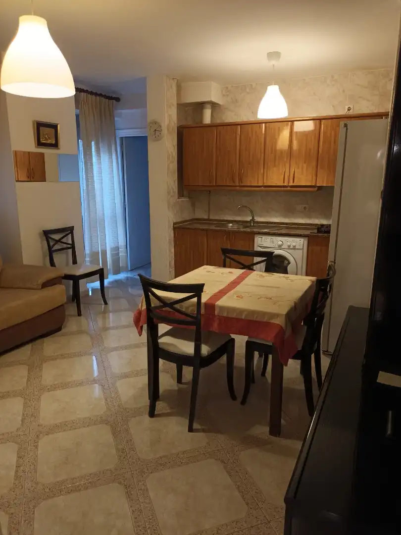Flat for rent in Avenida Cayetano del Toro, Paseo Marítimo - San José - La Laguna Dining room of Flat for rent in Cádiz with Terrace, Furnished and Washing machine