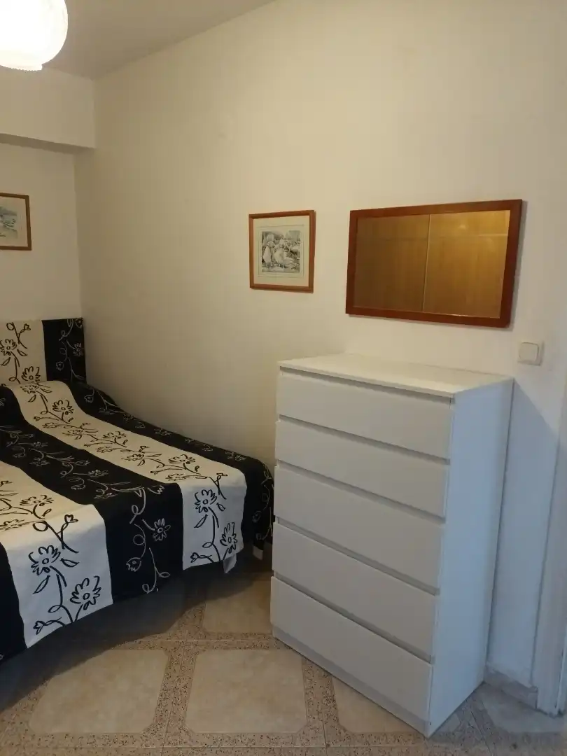 Flat for rent in Avenida Cayetano del Toro, Paseo Marítimo - San José - La Laguna Bedroom of Flat for rent in Cádiz with Terrace, Furnished and Washing machine