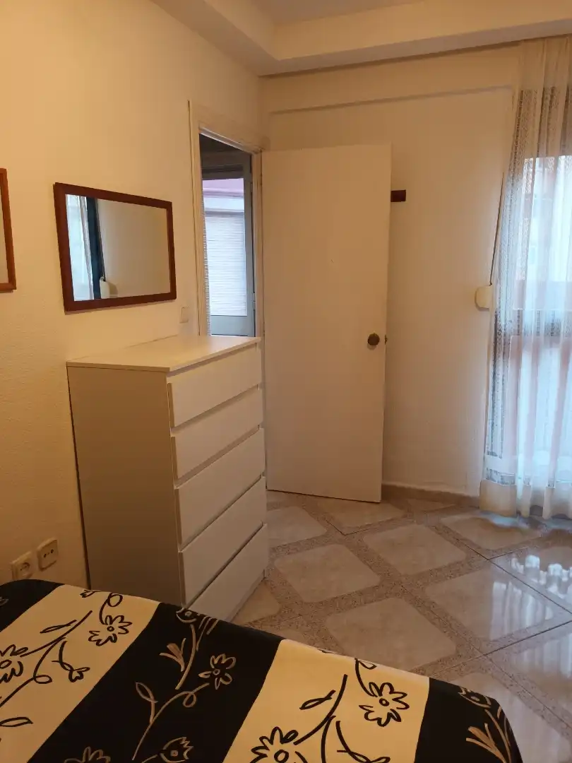 Flat for rent in Avenida Cayetano del Toro, Paseo Marítimo - San José - La Laguna Flat for rent in Cádiz with Terrace, Furnished and Washing machine