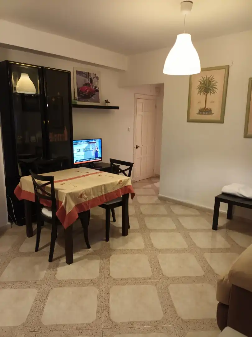 Flat for rent in Avenida Cayetano del Toro, Paseo Marítimo - San José - La Laguna Dining room of Flat for rent in Cádiz with Terrace, Furnished and Washing machine