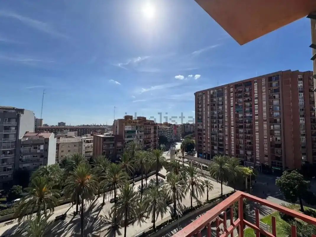 Piso en venta en Carrer de Sant Cebrià, 5, Llefià
