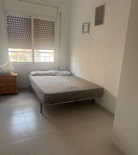 Room in Carrer de Guifré, 362, Gorg, Badalona - image 2 Photo 2 of Room in Carrer de Guifré, 362, Gorg, Badalona