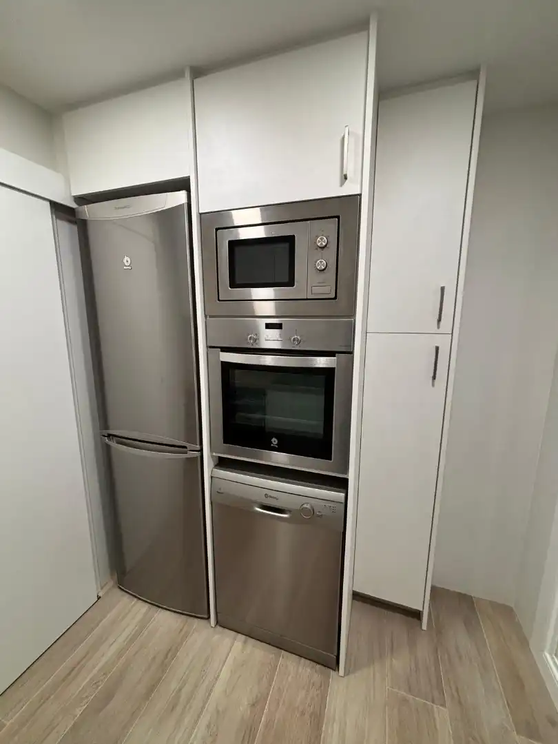 Flat for rent in Carrer Reina Elisenda, 9, Morera Kitchen of Flat for rent in Badalona with Air Conditioner, Heating and Parquet flooring